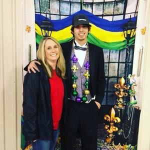 Meet your Posher, Brady